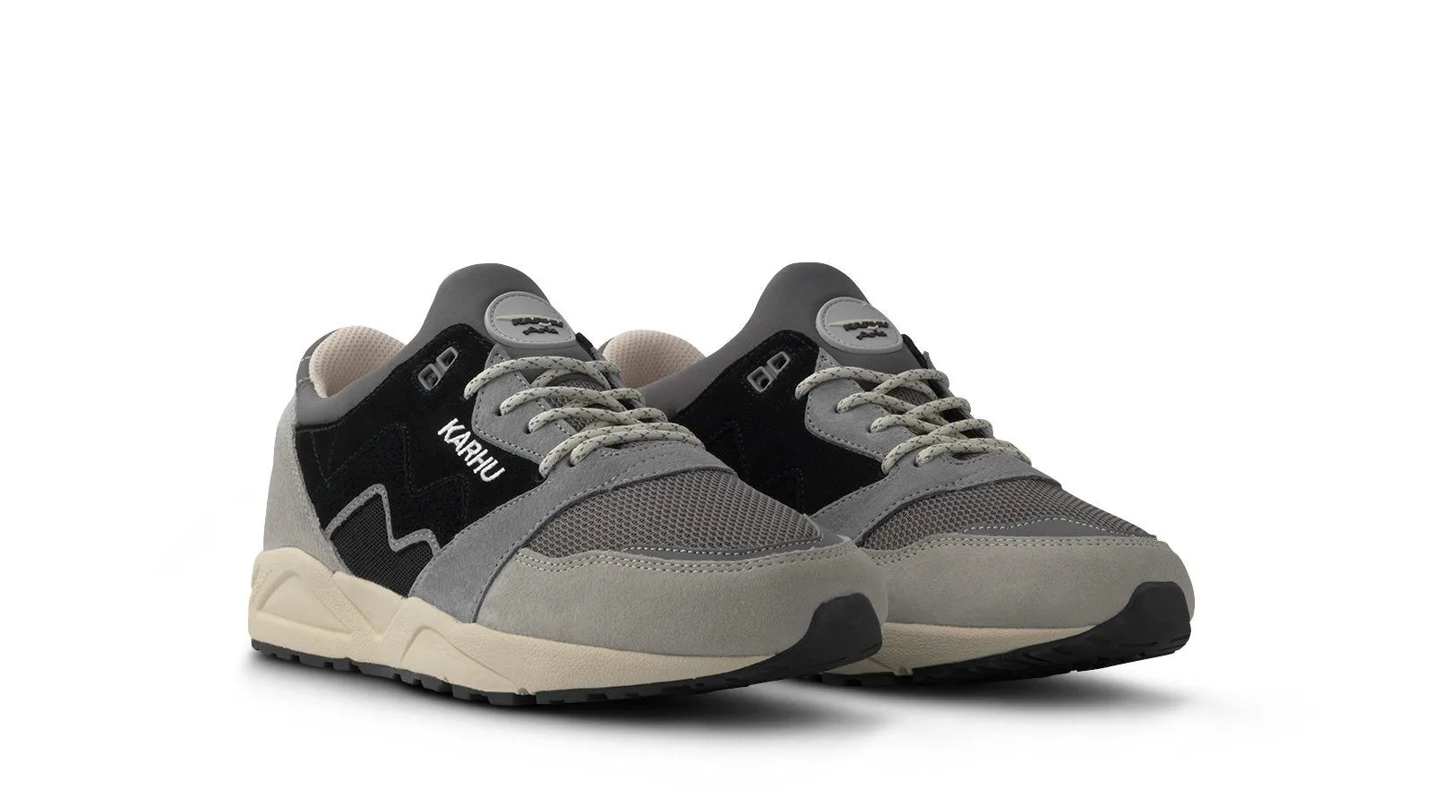 ARIA 95 - DAWN BLUE / JET BLACK sold by Karhu product image thumbnail 3