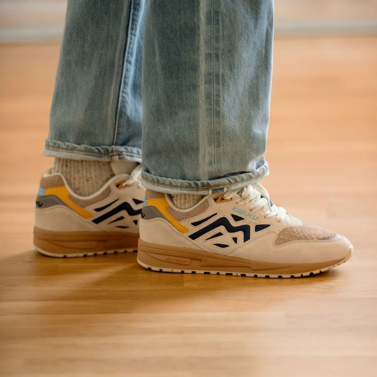 LEGACY 96 - TURTLEDOVE / TWILIGHT BLUE sold by Karhu product image thumbnail 2