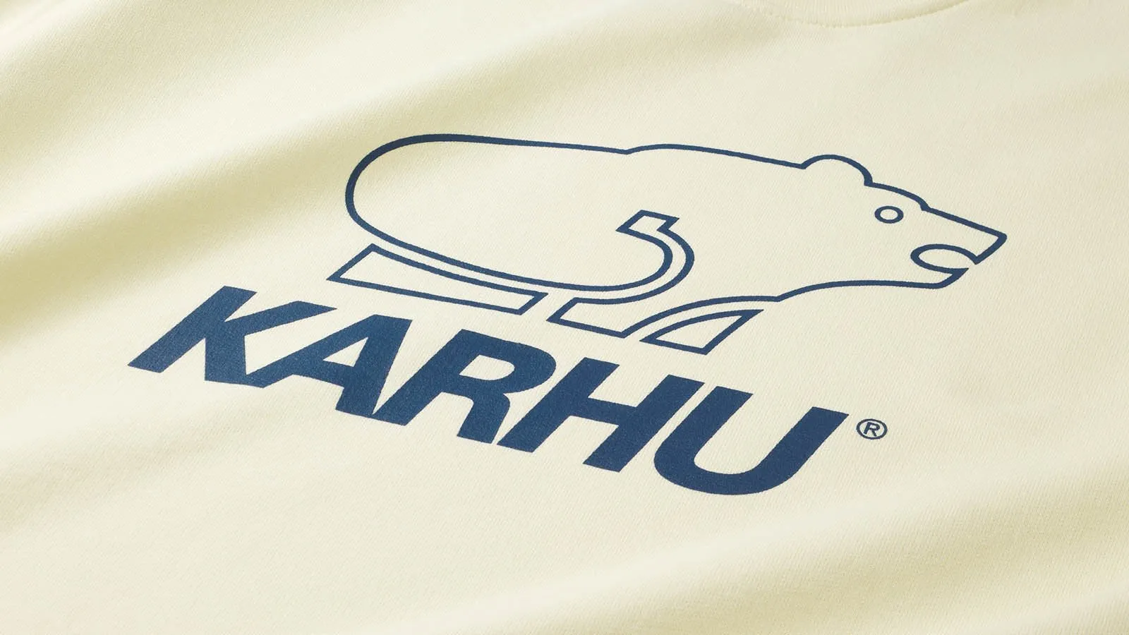 BASIC LOGO SWEATSHIRT - MARSHMALLOW / BLUE PRINT sold by Karhu product image thumbnail 3