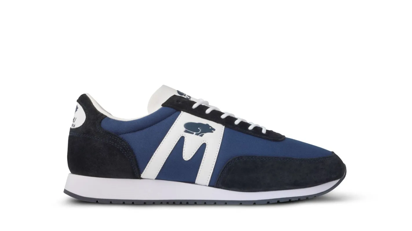 ALBATROSS 82 - DEEP NAVY/WHITE sold by Karhu