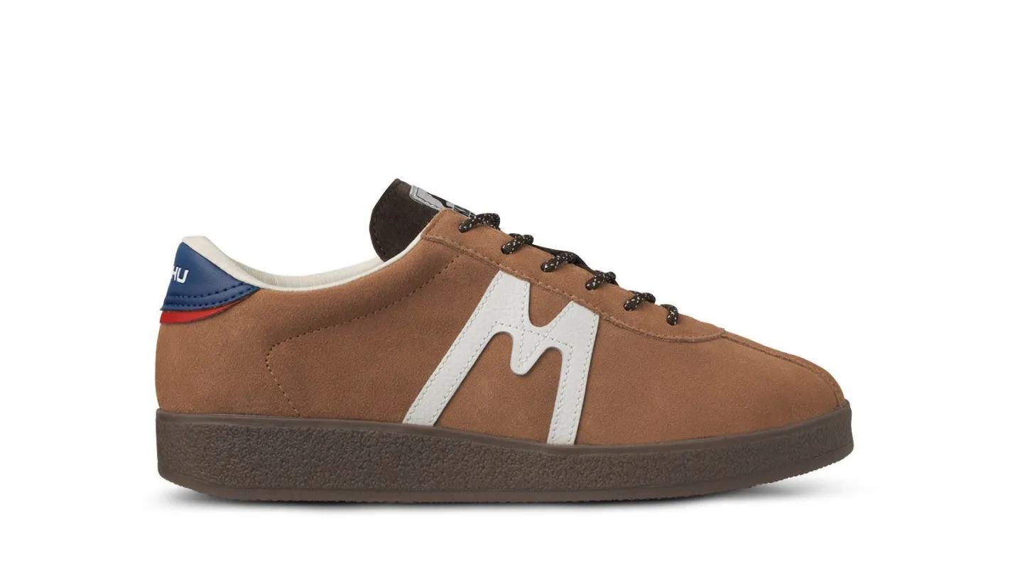 TRAMPAS - BROWN SUGAR / BRIGHT WHITE made by Karhu