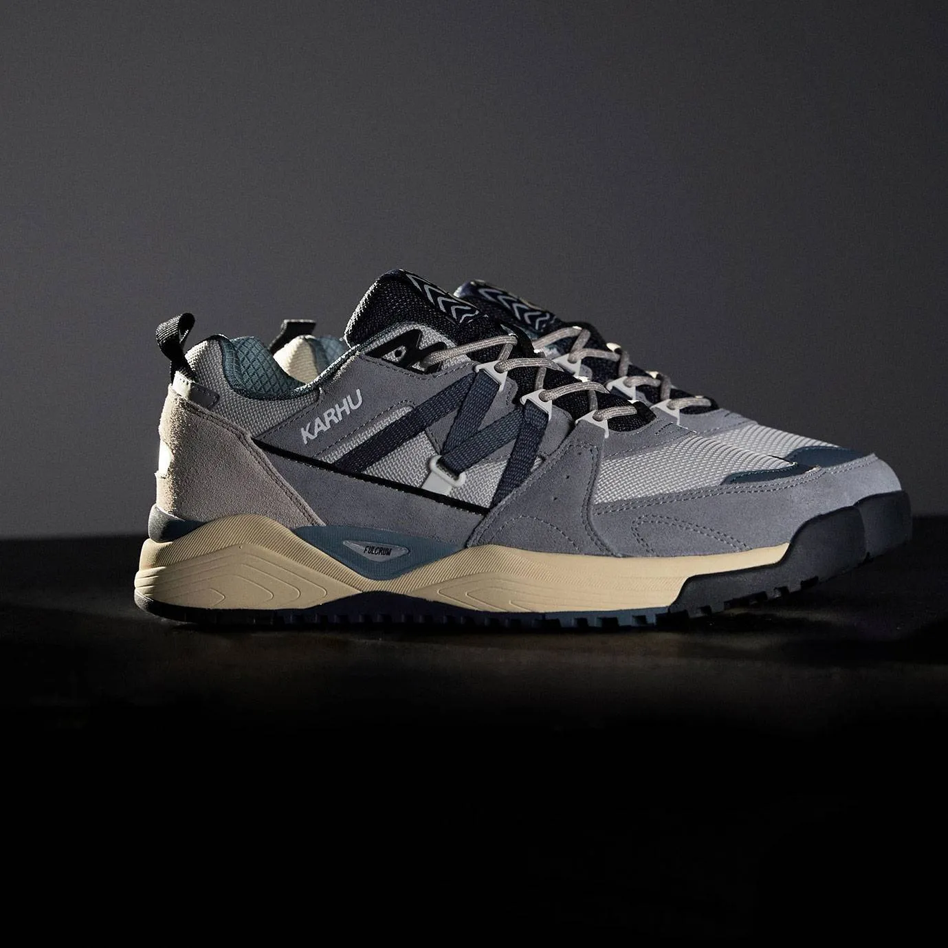 FUSION XC "POLAR NIGHT" PACK - ULTIMATE GRAY / INDIA INK sold by Karhu product image thumbnail 2