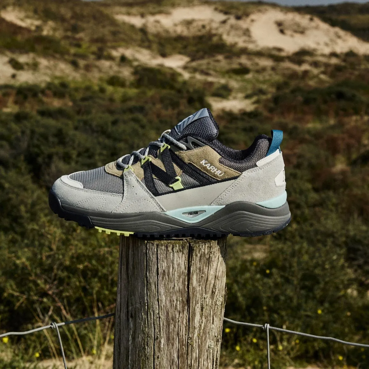 FUSION XC - DAWN BLUE / INDIA INK sold by Karhu product image thumbnail 2