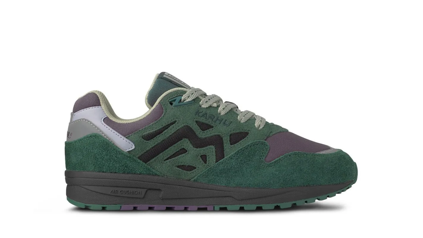 LEGACY 96 MYSTIC FOREST PACK - RAIN FOREST / PLUM PERFECT made by Karhu