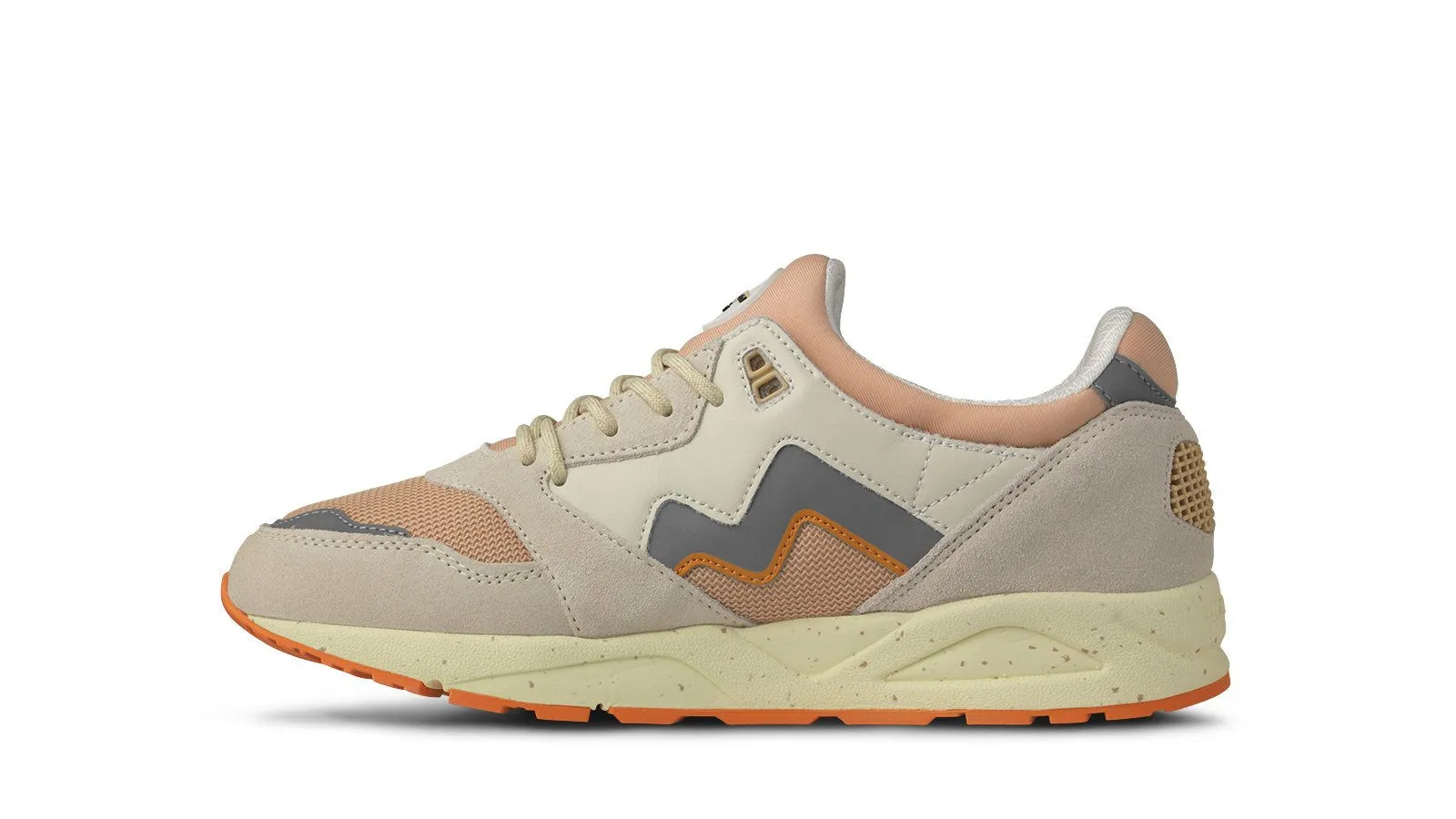 ARIA 95 - WHITECAP GRAY / SILVER GREY sold by Karhu product image thumbnail 4