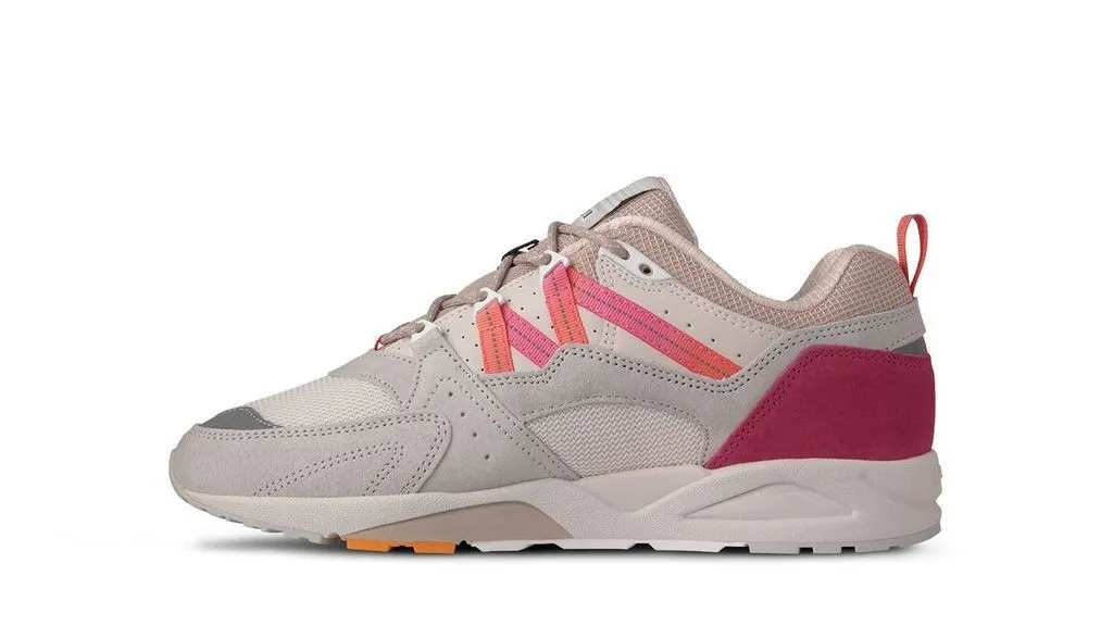 FUSION 2.0 - FOGGY DEW / HOT PINK sold by Karhu product image thumbnail 5