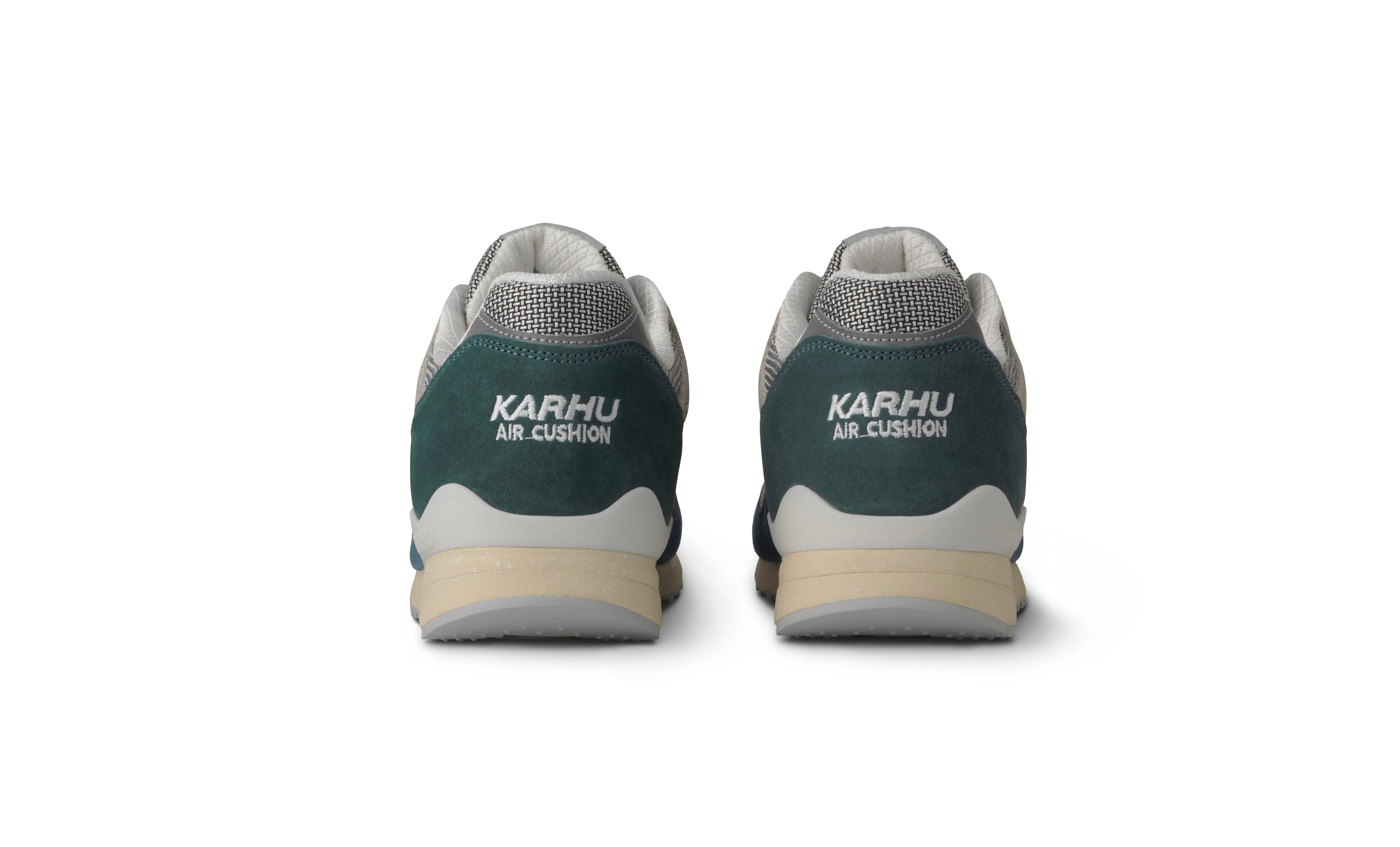 SYNCHRON CLASSIC - CORONET BLUE / SILVER LINING sold by Karhu product image thumbnail 4