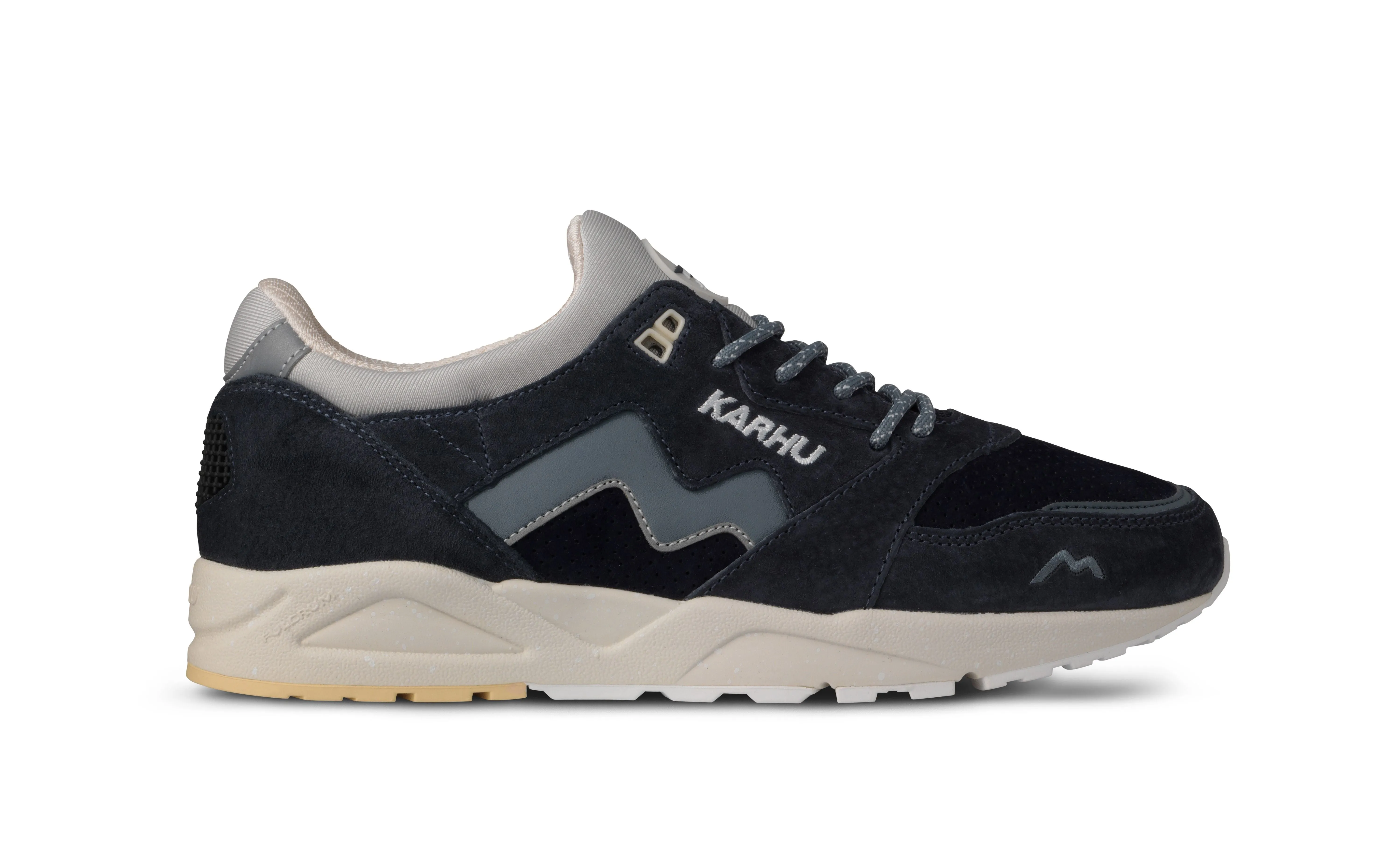 ARIA 95 - INDIA INK / STORMY WEATHER sold by Karhu