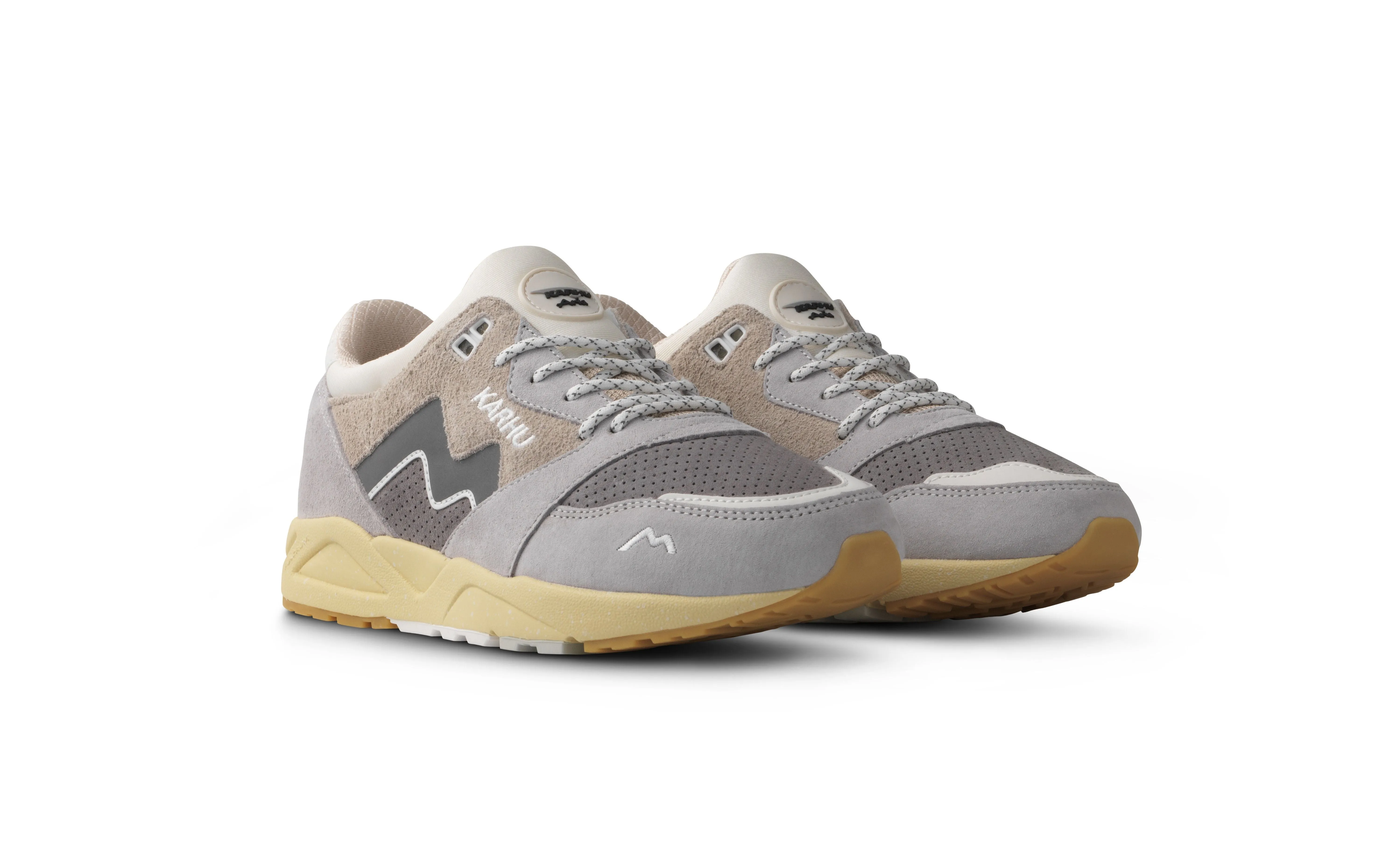 ARIA 95 - LUNAR ROCK / FOGGY DEW sold by Karhu product image thumbnail 4