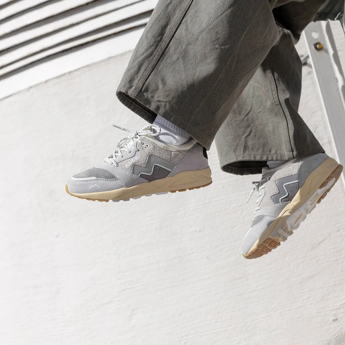 ARIA 95 - LUNAR ROCK / FOGGY DEW sold by Karhu product image thumbnail 2