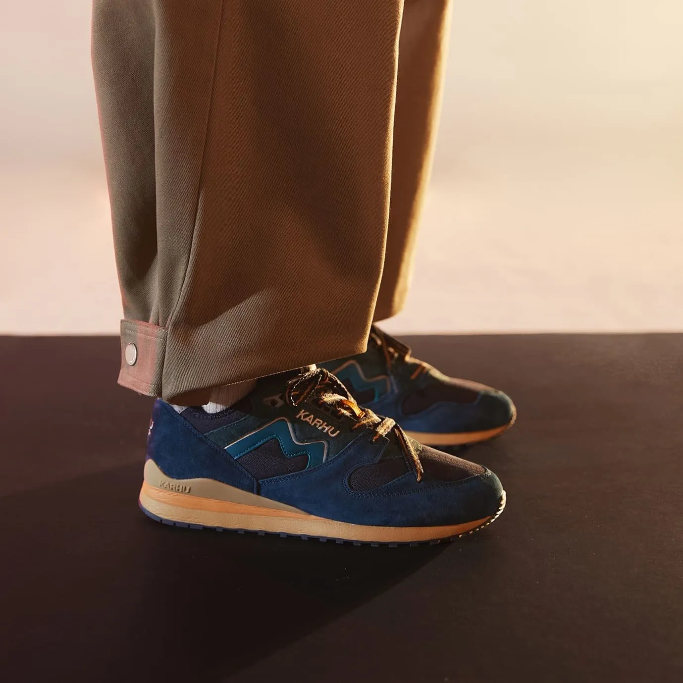 SYNCHRON CLASSIC "POLAR NIGHT" PACK 2 - REFLECTING POND/ DEEP LAGOON sold by Karhu product image thumbnail 2