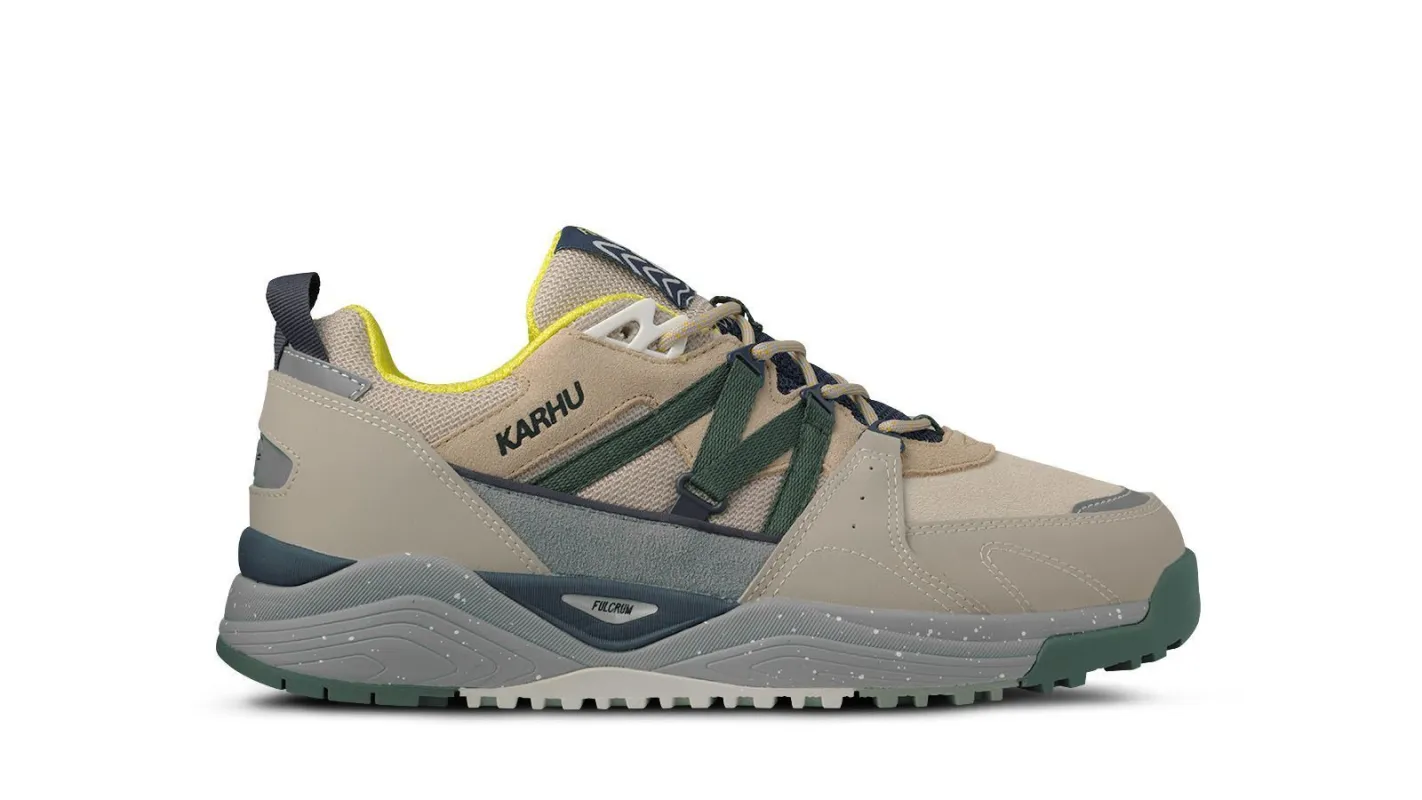 FUSION XC - SILVER LINING / DARK FOREST sold by Karhu