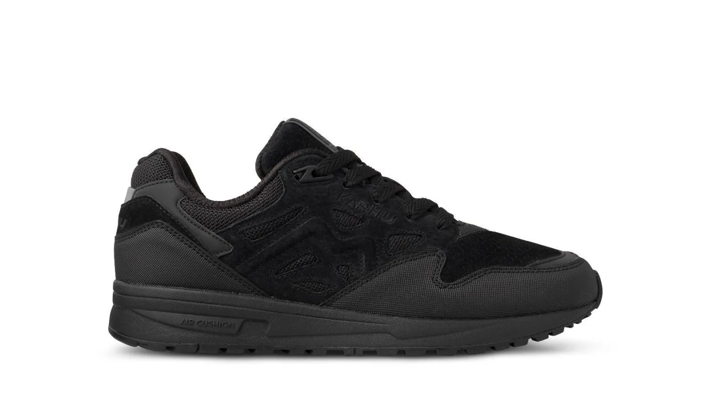 LEGACY 96 - JET BLACK / JET BLACK sold by Karhu