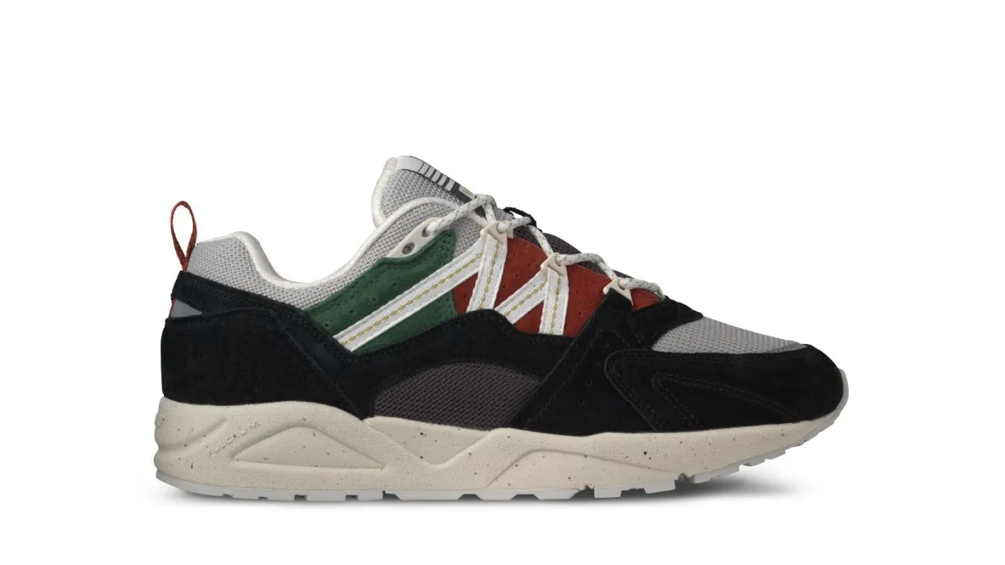 FUSION 2.0 - JET BLACK / BRIGHT WHITE sold by Karhu