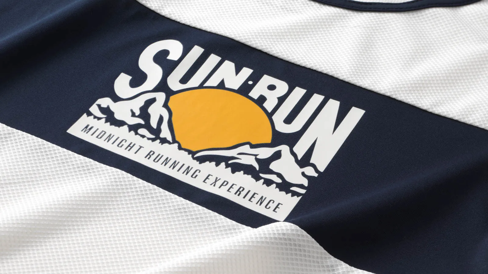 SUN RUN SINGLET WOMEN'S - OFF WHITE/ESTATE BLUE sold by Karhu product image thumbnail 3