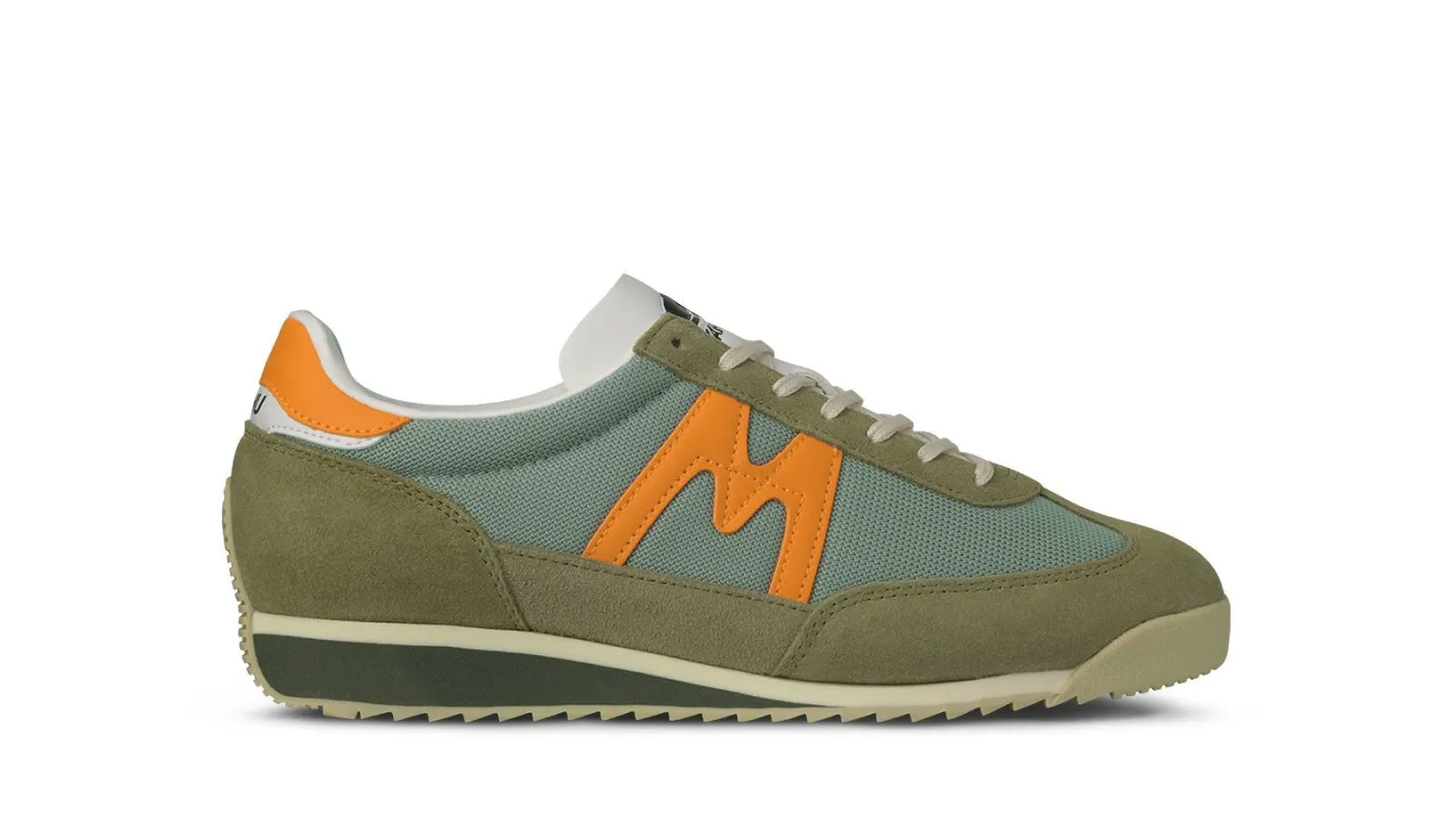 MESTARI - CEDAR / BRIGHT MARIGOLD sold by Karhu