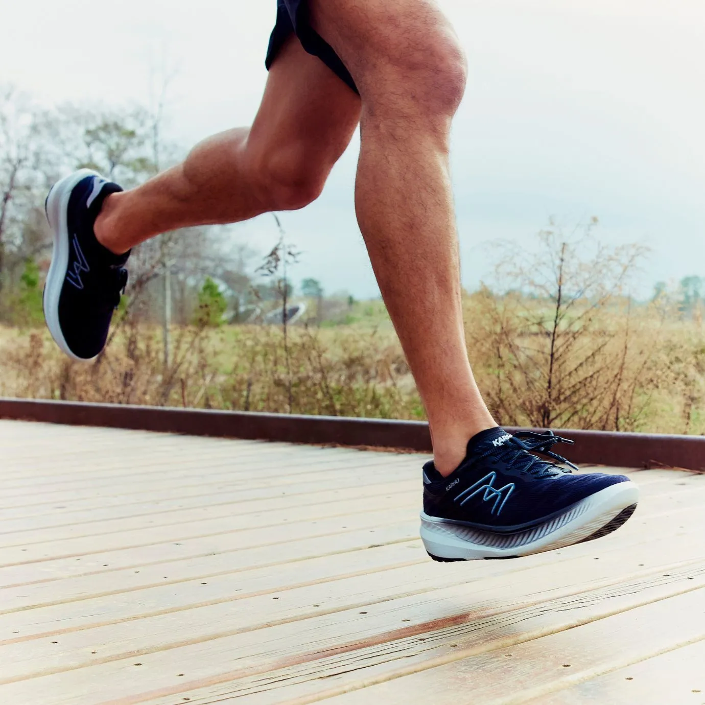 MEN'S FUSION 4.0 HIVO - BLACK / STORMY WEATHER sold by Karhu product image thumbnail 2