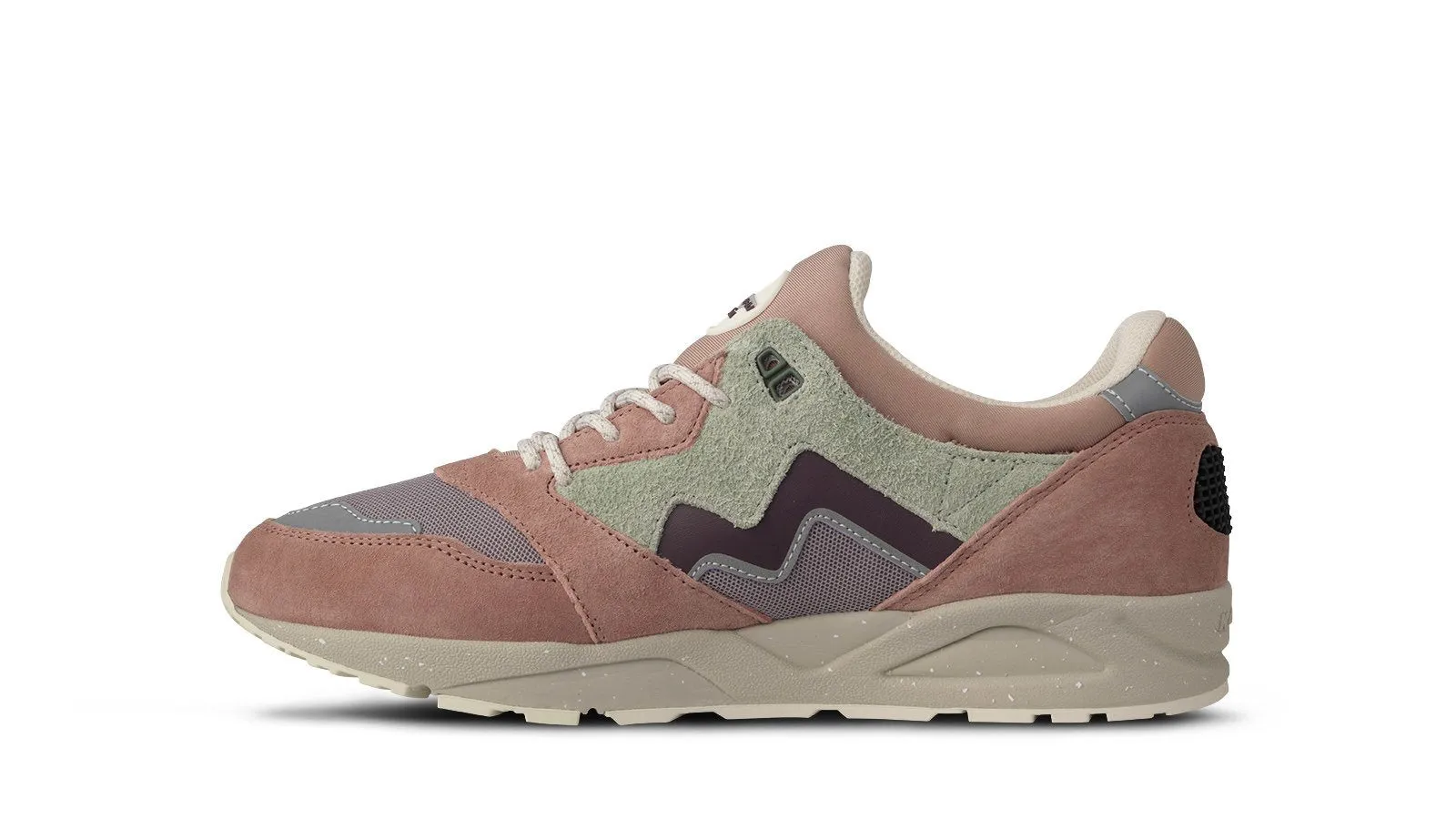 ARIA 95 - WARM TAUPE / FIG sold by Karhu product image thumbnail 4