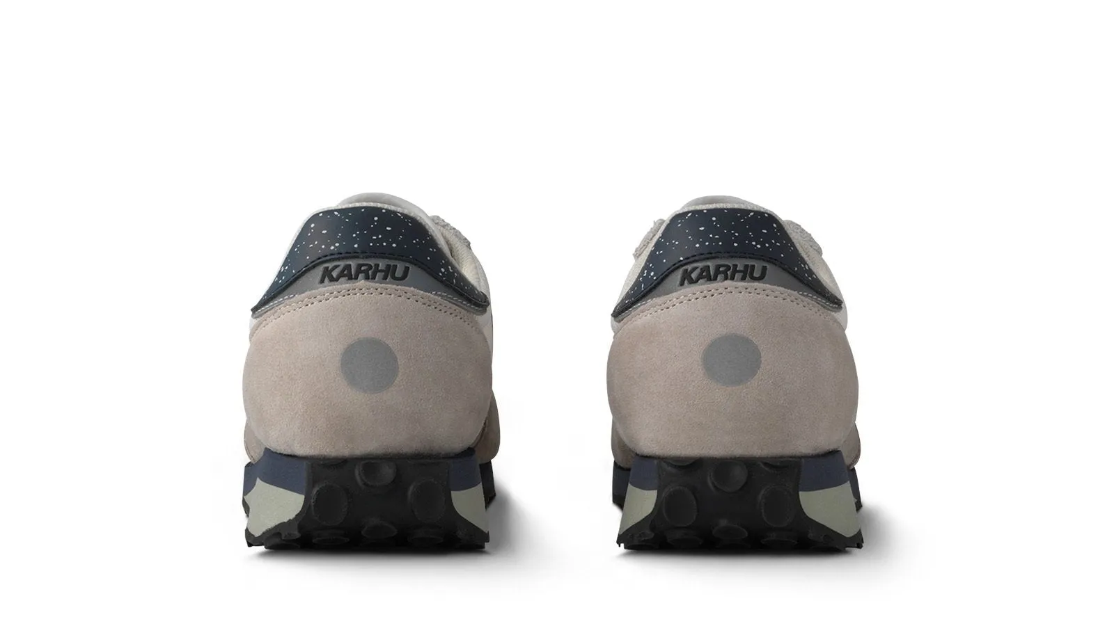 MESTARI CONTROL - SILVER LINING / JET BLACK sold by Karhu product image thumbnail 5