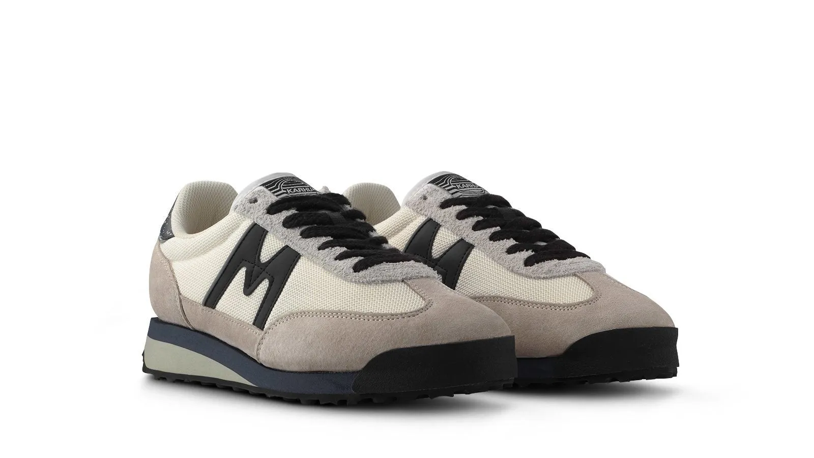 MESTARI CONTROL - SILVER LINING / JET BLACK sold by Karhu product image thumbnail 3