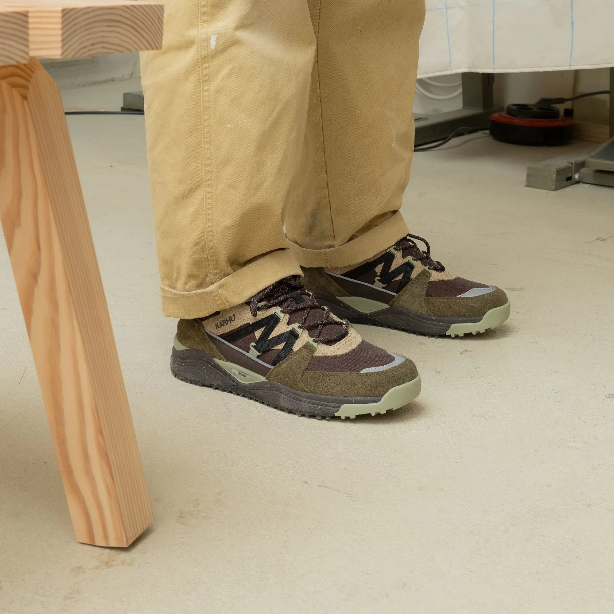 FUSION XC - BEECH / JET BLACK sold by Karhu product image thumbnail 2