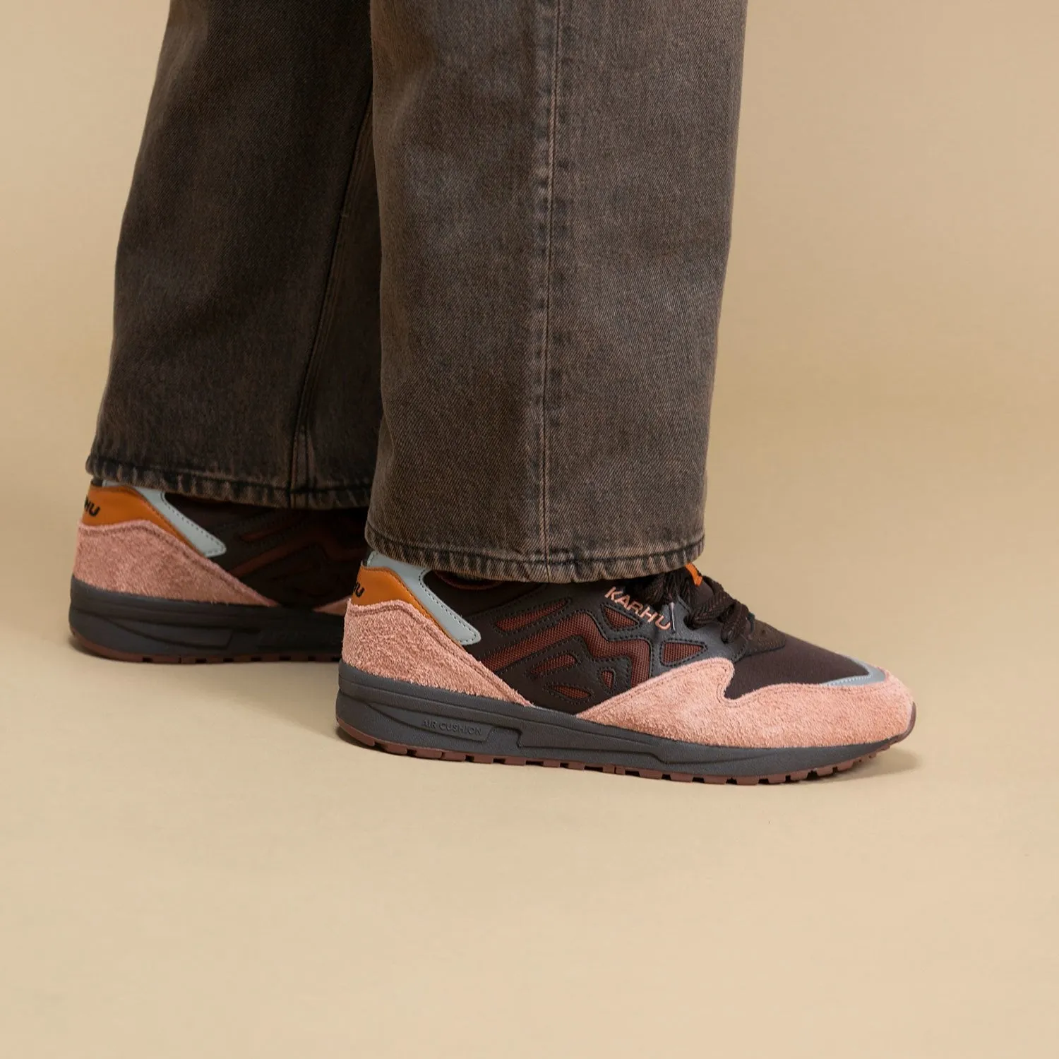 LEGACY 96 - CORK / CAPPUCCINO sold by Karhu product image thumbnail 2