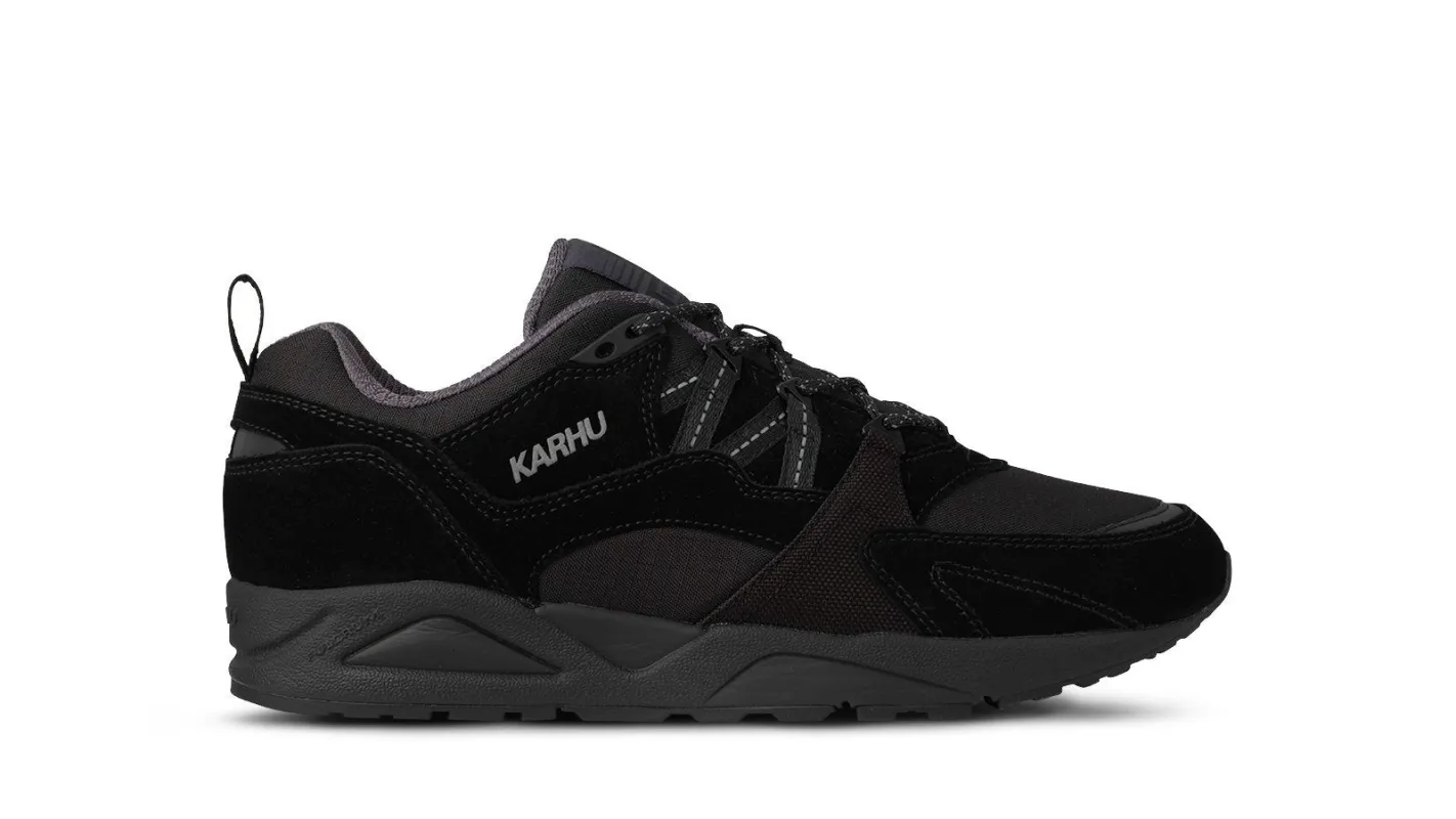 FUSION 2.0 - JET BLACK / NINE IRON sold by Karhu