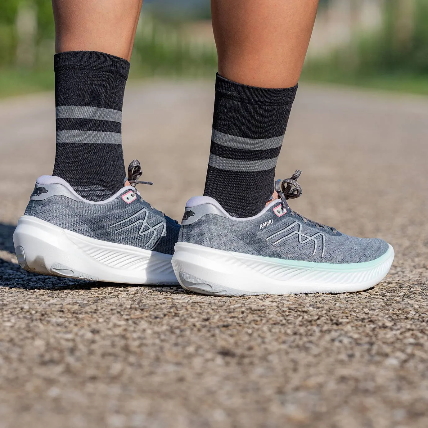 WOMEN'S FUSION 4.0 - TURBULENCE / YELLOW PLUM sold by Karhu product image thumbnail 2