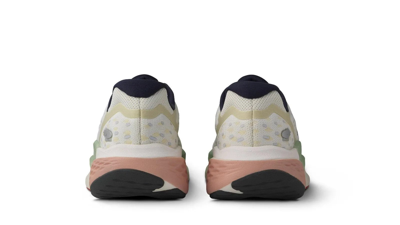 WOMEN'S MESTARI RUN - MYSTIC BLUE / DUSTY PINK sold by Karhu product image thumbnail 2