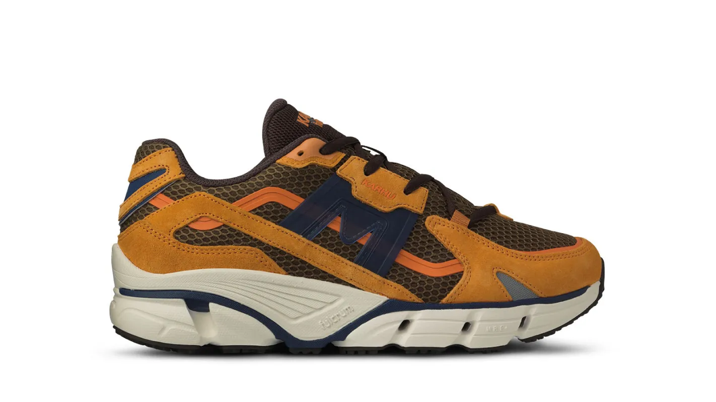 SUPER FULCRUM - NUGGET / NAVY PEONY made by Karhu