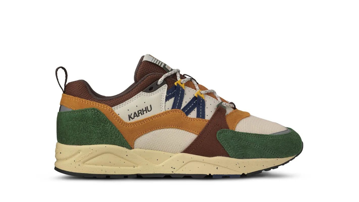 FUSION 2.0 - DOUGLAS FIR / NAVY PEONY sold by Karhu