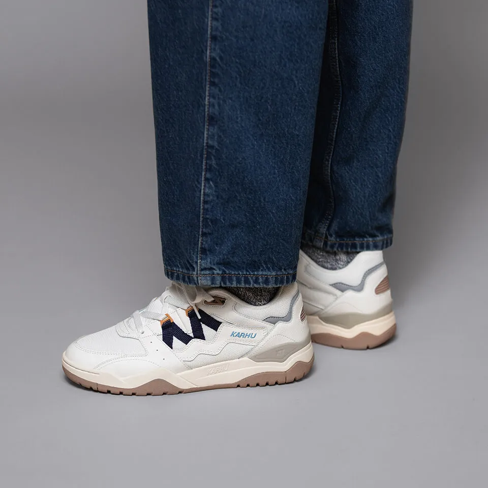 FUSION XT - BRIGHT WHITE / NAVAL ACADEMY sold by Karhu product image thumbnail 2