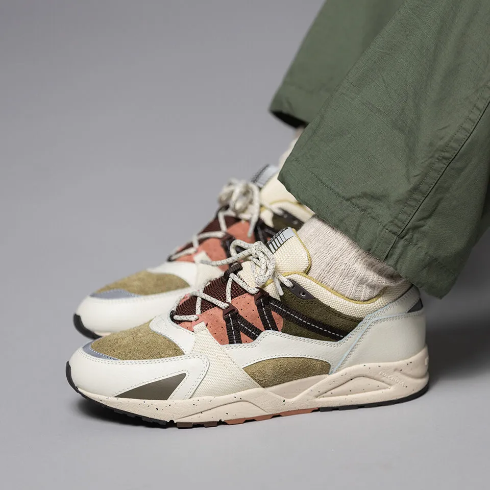 FUSION 2.0 - LILY WHITE / MOLE sold by Karhu product image thumbnail 2