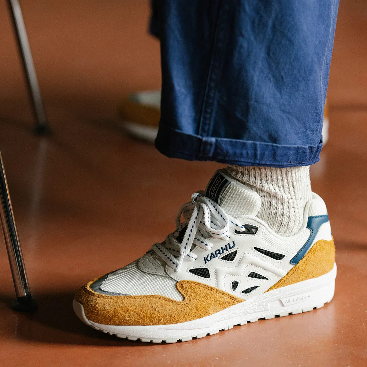 LEGACY 96 - PUMPKIN SPICE / BRIGHT WHITE sold by Karhu product image thumbnail 2