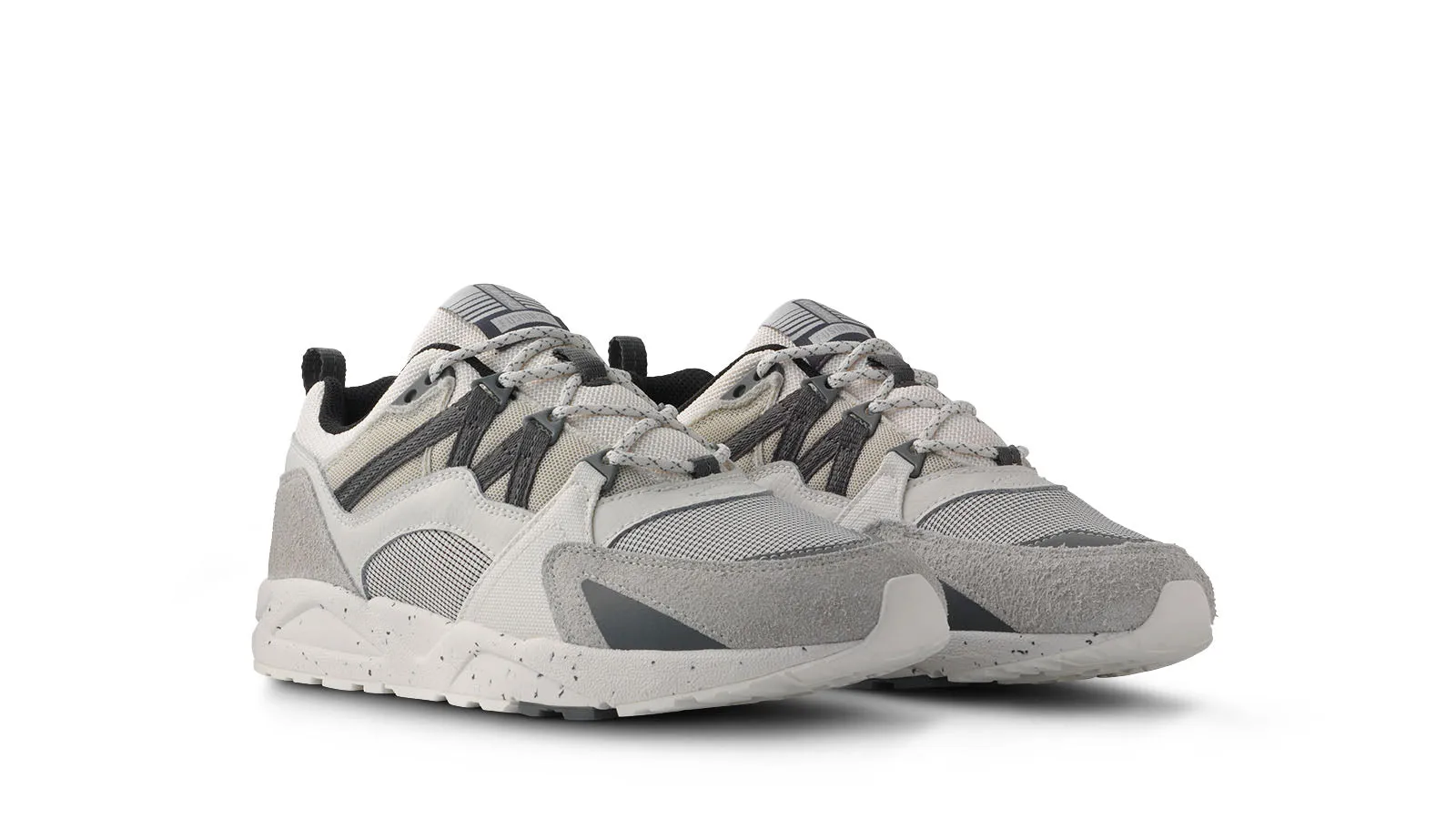 FUSION 2.0 - FOGGY DEW / TURBULENCE sold by Karhu product image thumbnail 3