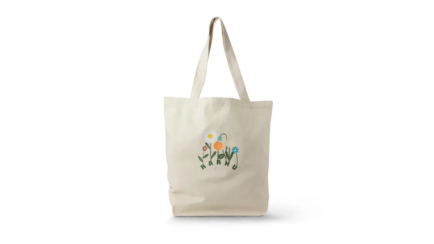 FLOWER PACK TOTE BAG - LILY WHITE / DOUGLAS FIR made by Karhu