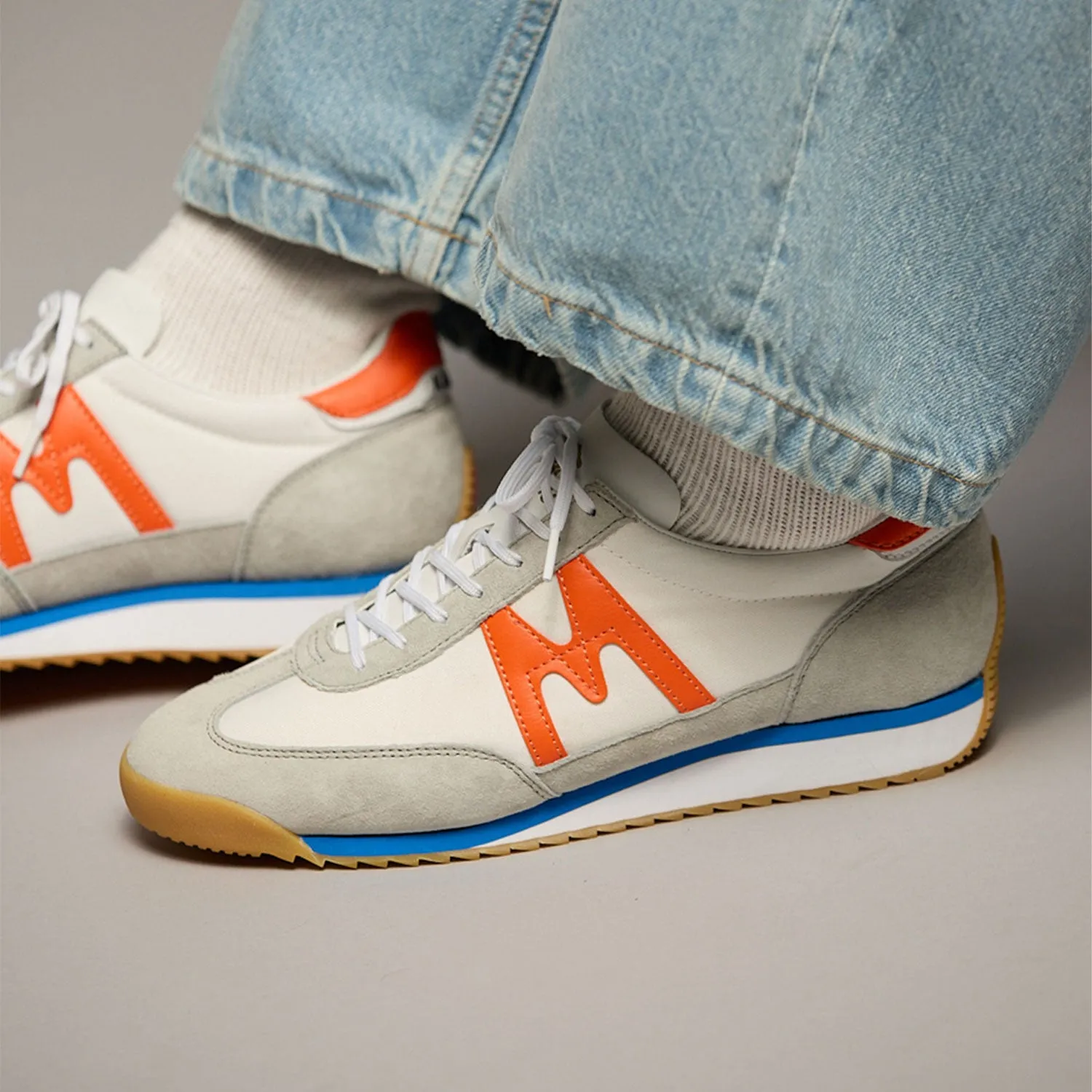 MESTARI 76 - WHITE / FLAME sold by Karhu product image thumbnail 2