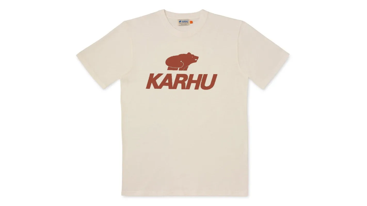 CLASSIC LOGO TÐSHIRT - TURTLEDOVE / LIGHT MAHOGANY made by Karhu