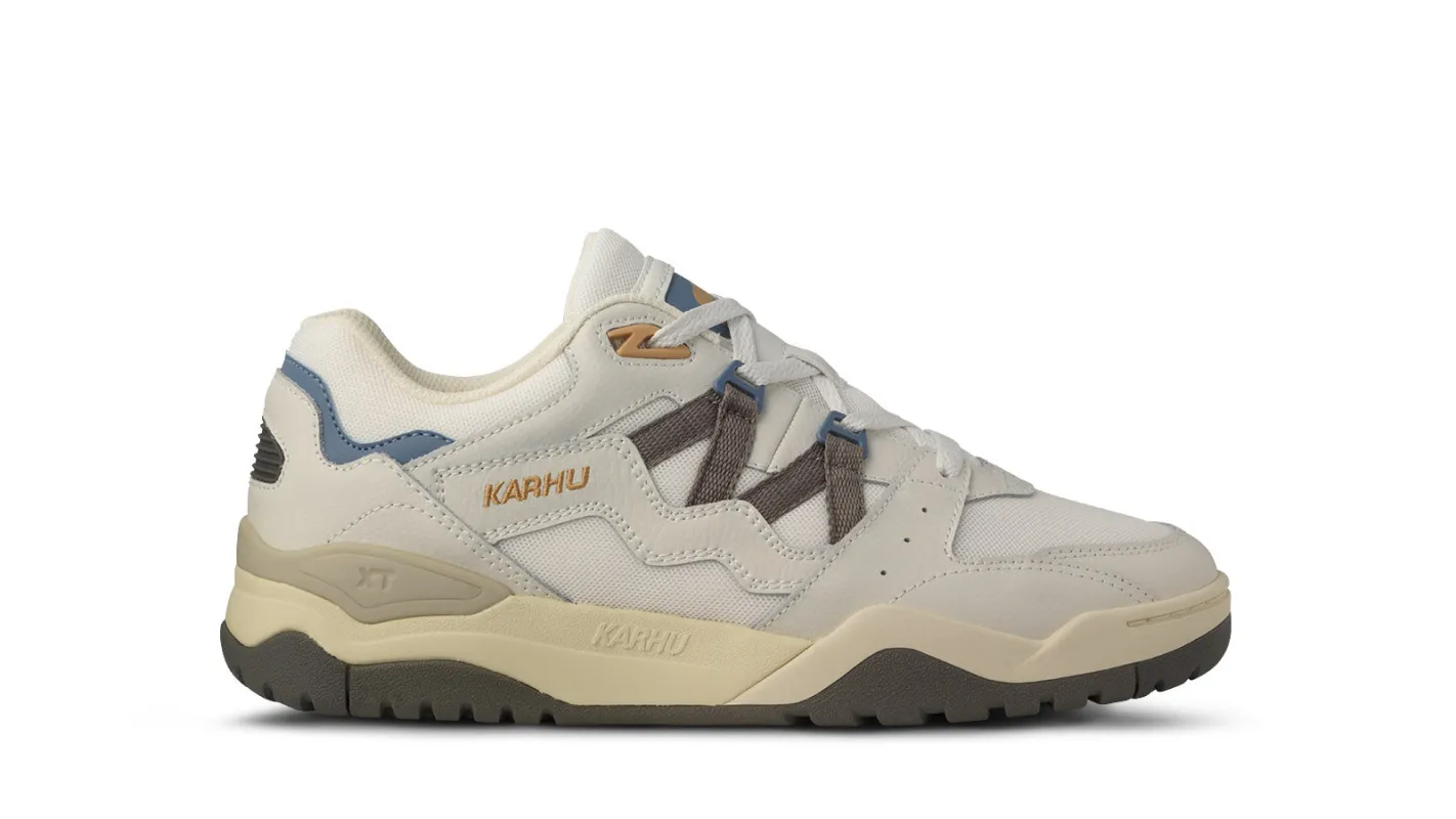 FUSION XT - BLANC DE BLANC / HEMATITE made by Karhu