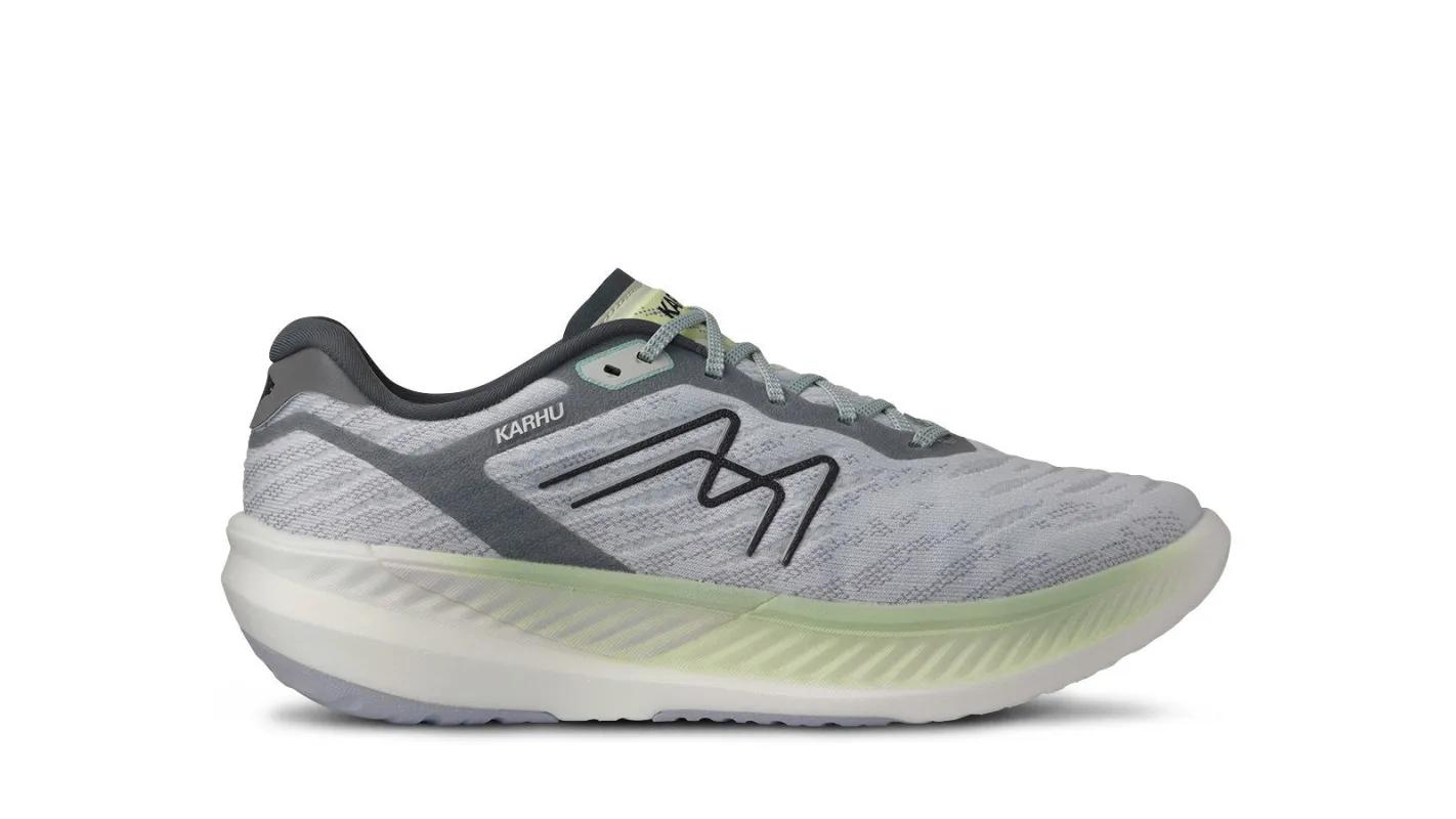 WOMEN'S FUSION 4.0 - SKYWRITING / WHITE JADE made by Karhu