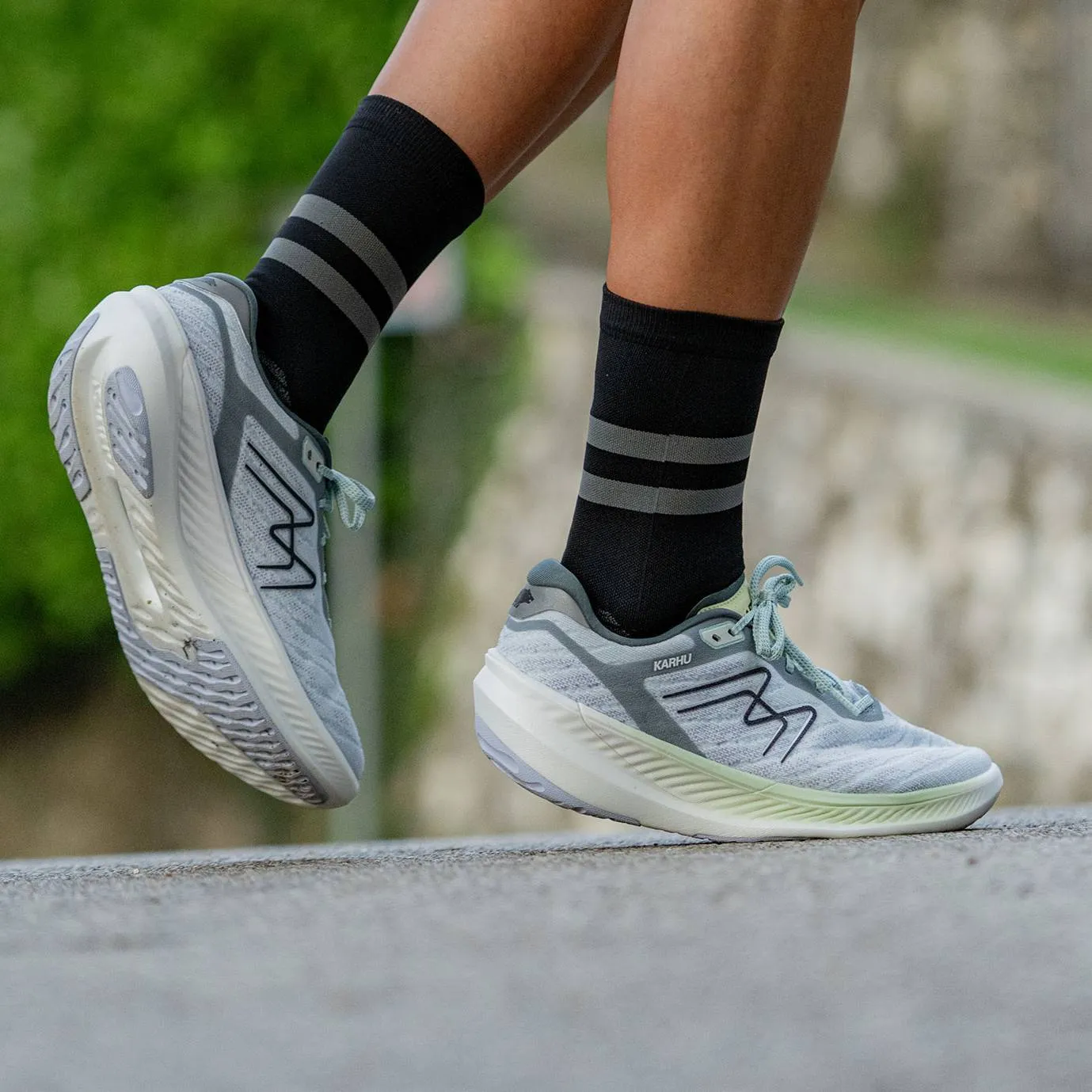 WOMEN'S FUSION 4.0 - SKYWRITING / WHITE JADE sold by Karhu product image thumbnail 2