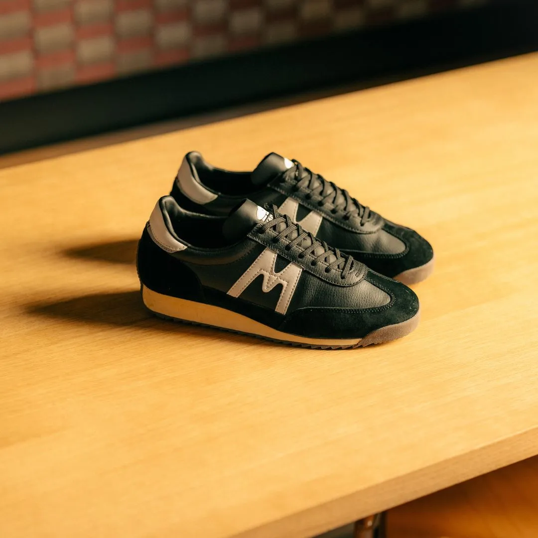 MESTARI 76 - JET BLACK / BLANC DE BLANC sold by Karhu product image thumbnail 2