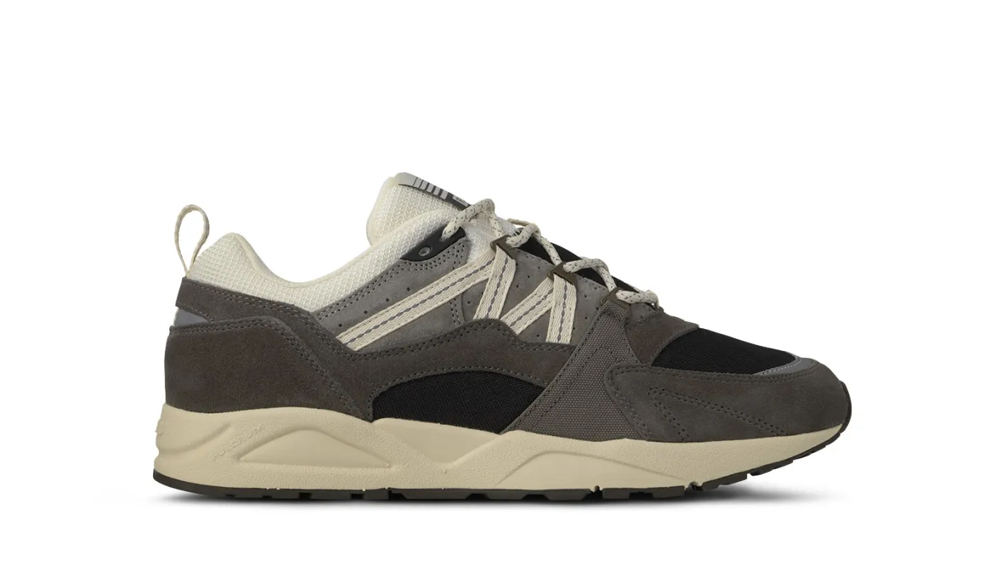 FUSION 2.0 - DARK GULL GRAY / TURTLEDOVE made by Karhu