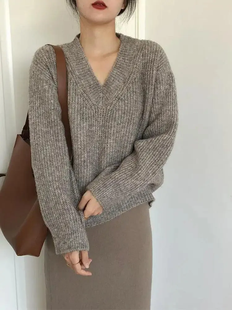Women's Oversized Chunky Sweater for Cozy Comfort sold by Hensley London product image thumbnail 4
