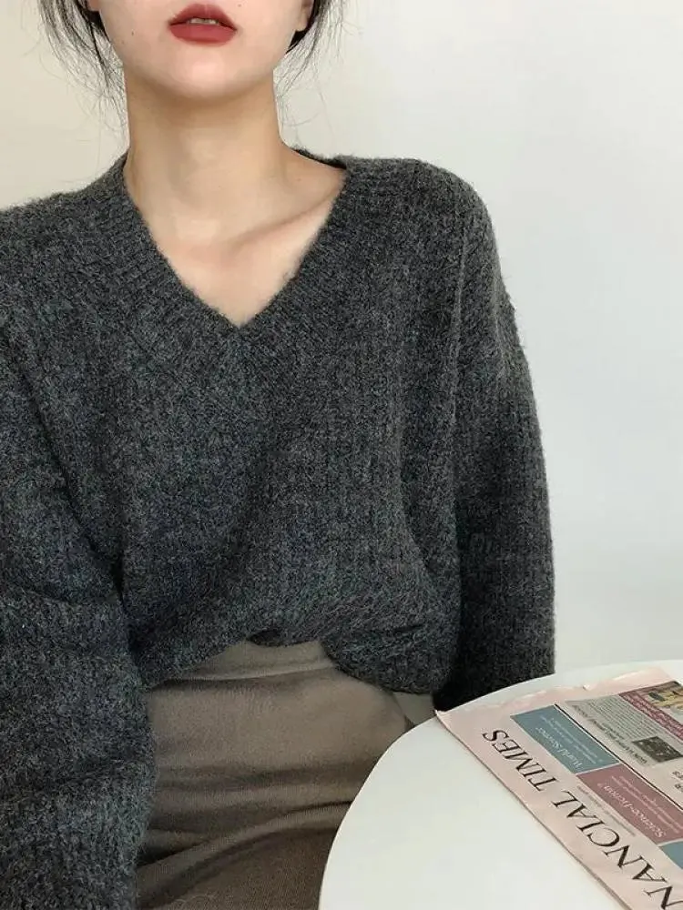Women's Oversized Chunky Sweater for Cozy Comfort sold by Hensley London