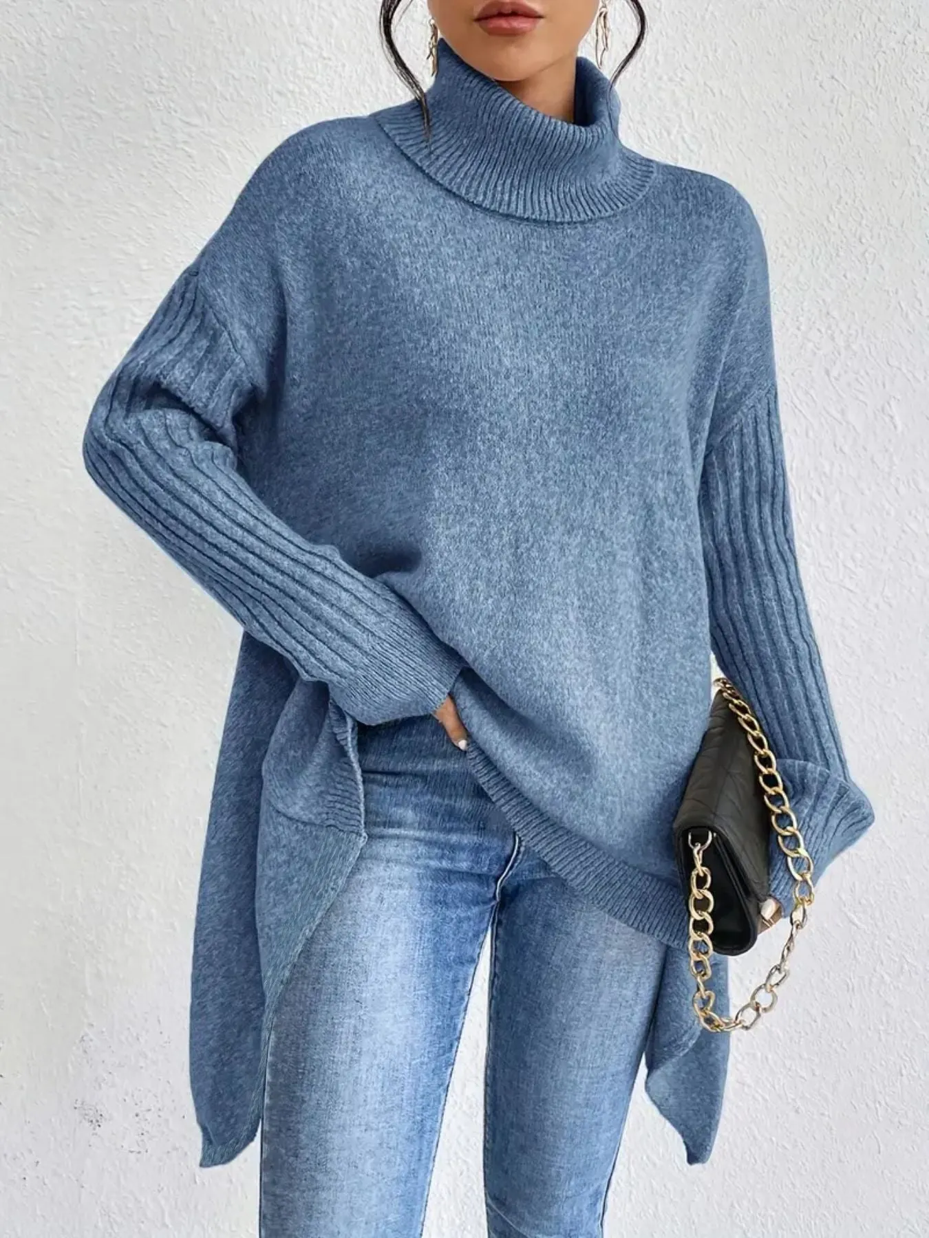 Oversized Women's Turtleneck Sweater - Cozy Wool Knit with Asymmetrical Hem sold by Hensley London product image thumbnail 4