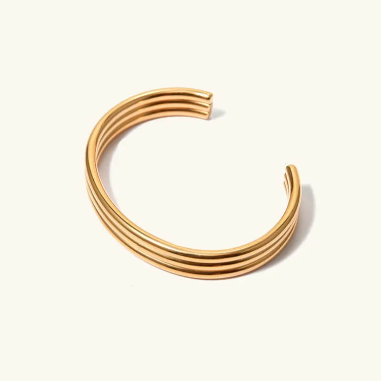 Women's Gold Bracelet 18k Plated Stainless Steel Minimalistic Design sold by Hensley London