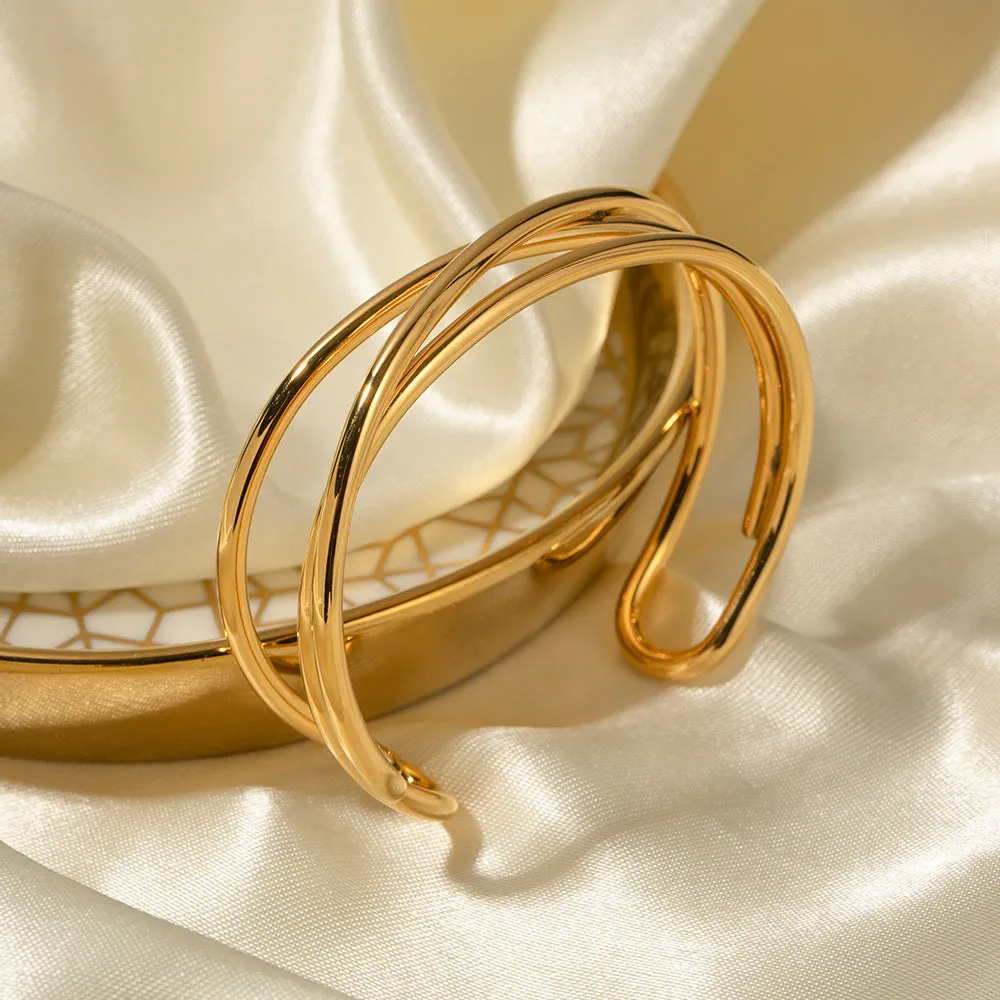 Women's Gold Bracelet Stainless Steel with Diamond Simulants and Pearls sold by Hensley London product image thumbnail 3