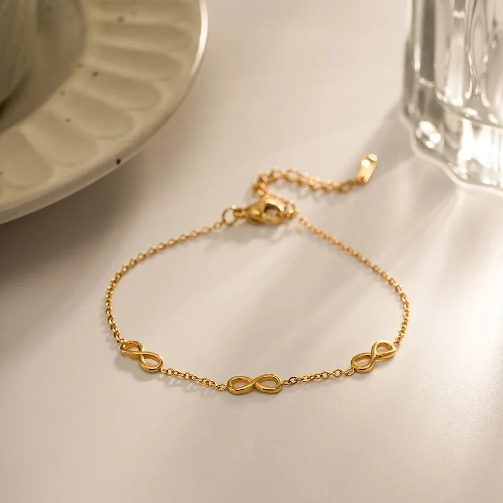 Women's Gold Bracelet 18k Waterproof Stainless Steel sold by Hensley London product image thumbnail 3