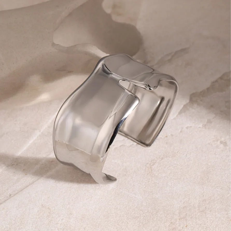 Women's Gold Bracelet Minimalist Stainless Steel 18k Gold sold by Hensley London product image thumbnail 5